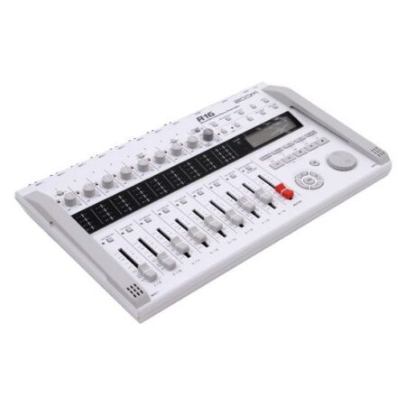 Zoom R16 portable studio