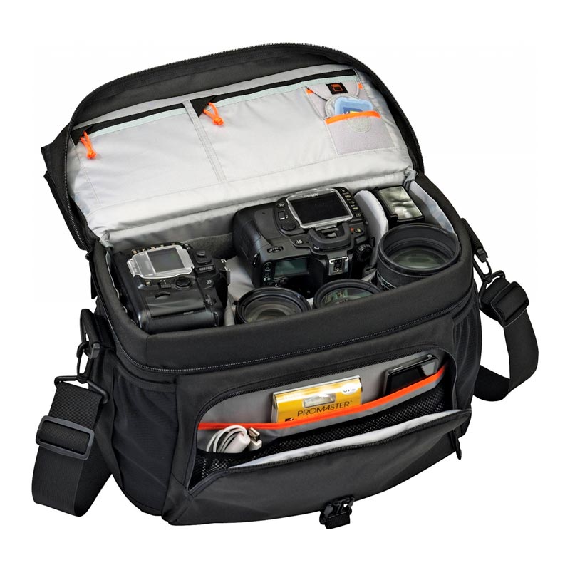 LowePro Nova 200AW black bag